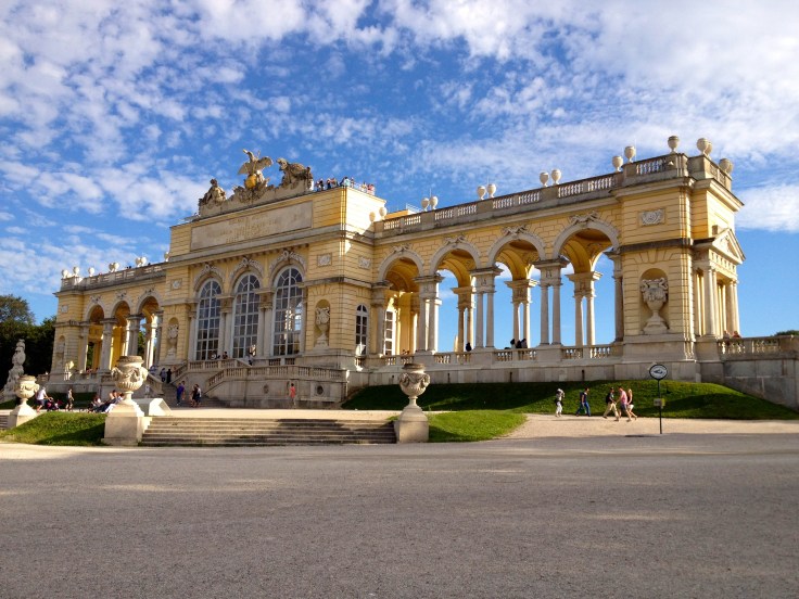 55-1-cour-chateau-de-schonbrunn-vienne